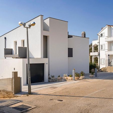 Modern, 2 Bedroom Apartment Hvar Town Zewnętrze zdjęcie