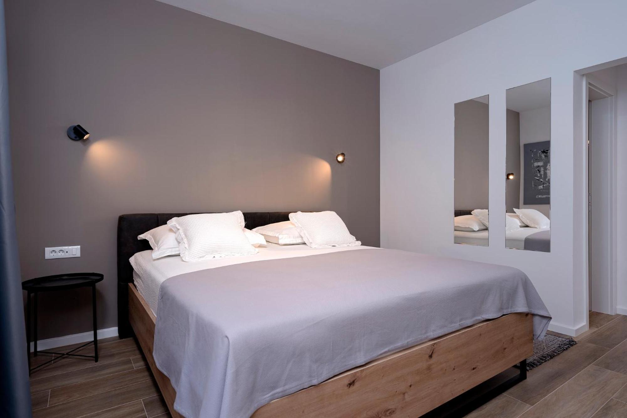 Modern, 2 Bedroom Apartment Hvar Town Zewnętrze zdjęcie